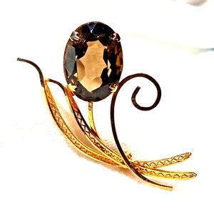18mm x 13mm NATURAL Smokey Quartz 12K GF Filigree Spray Brooch Pin